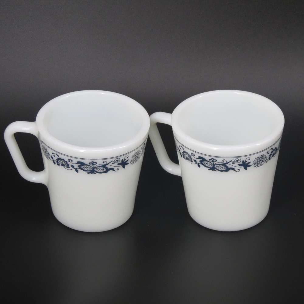 Pyrex Old Town Blue Mug Glass Vintage White Blue Floral Set of 2 9oz Retro Charm